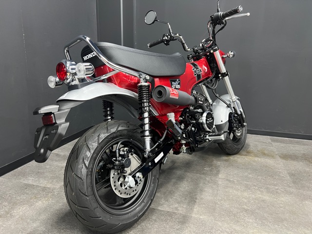 ダックス125の上質カスタム中古車が入荷致しました♪3