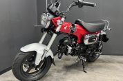 ダックス125の上質カスタム中古車が入荷致しました♪4