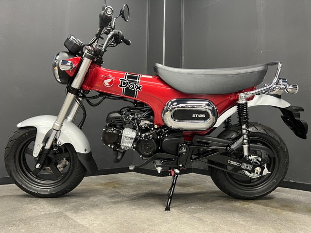 ダックス125の上質カスタム中古車が入荷致しました♪5